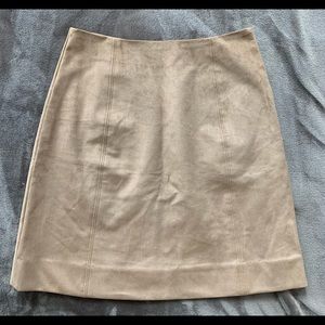 Babaton - Modern Mini Skirt